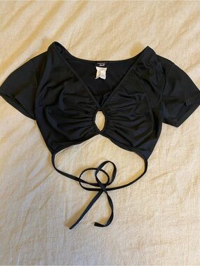 TOVA Black Ruched Cutout Crop Top Y2K Keyhole Wrap Around Waist Tie S